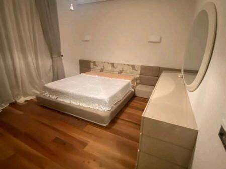 Jepet super apartament 1+1 me qera tek Shkolla e Kuqe