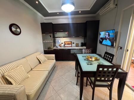 QIRA APARTAMENT 1+1 - RRUGA E KAVAJES