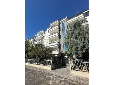 SHITET APARTAMENT 1+1 TE GJIRI I LALZIT PRANE KOMPLEKSIT "INSIFA" 110,000 €