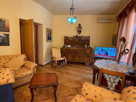 FOR RENT: Apartment 2+1/area: Dinamo Stadium📍