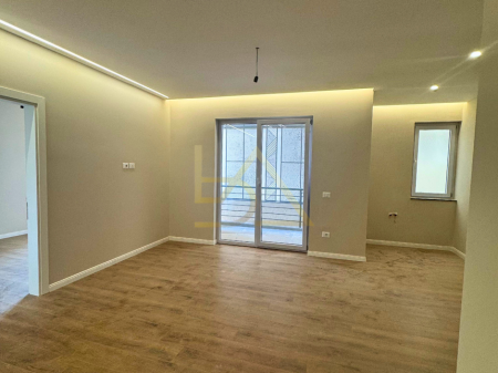Apartamente për Shitje – Golem