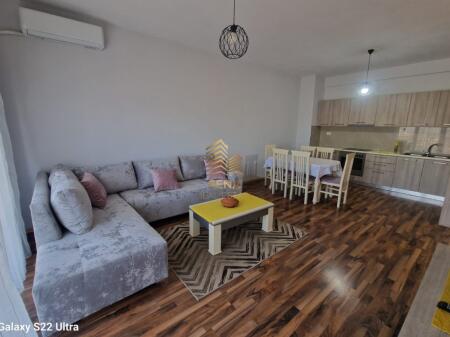 Rent, Apartment 2+1+balcony+Parking Spot, Green City Complex, Astir, 600 Euro