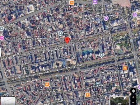 Dyqan ne shitje ne Myslym Shyr prane Mullirit te Vjeter ne Tirane(ID 4171598)