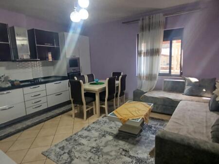 Apartament me qera 1+1 te Markata