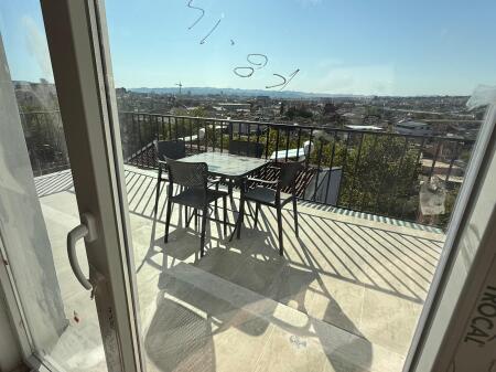 🏡 Shitet Apartament 2+1 + verandë, Rruga "Myslym Keta"