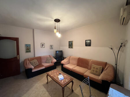 📣 QERA Apartament 2+1 📍 Prane Shkolles Se Baletit 🛣️ Rruga "Mihal Grameno" ✨