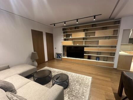 Apartament 2+1+2 me post parkimi për qira te Ambasador 3!
