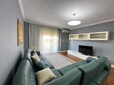 Apartament 2+1 me qira tek Art Turbina, Liqeni i Tiranes!