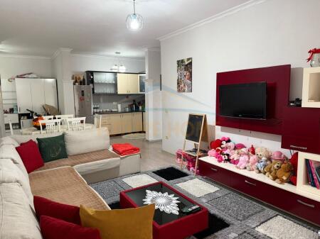 Qira Apartament 1+1, Unaza e Re , Tirane