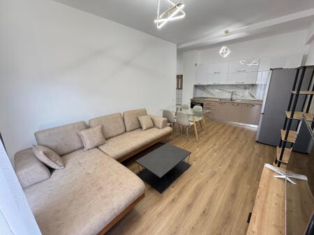 📢 Jepet me qera Apartament 1+1+ parkim, Fresk