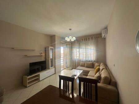 Rent, Apartment 1+1, Train Station, Tirana.