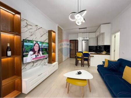 Apartment for rent 2+1 + parking space at Kodra Diellit!