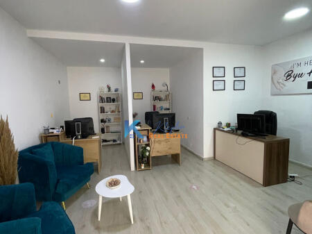 Shop for rent in Myslym Shyr