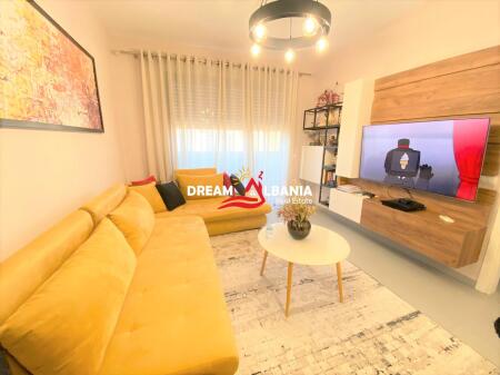 Super Apartament 1+1+2 Ballkone+Depo me Qera tek Stadiumi Dinamo ne Tirane (ID 4211948)