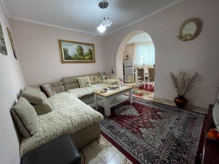 APARTAMENT 3+1+2 PER SHITJE PRANE MATERNITETIT TE RI!