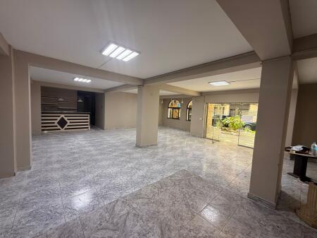 📣 VENDESI Locale Commerciale (Locale) 📍  Niket Dardani ✨  