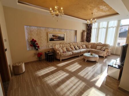 FOR RENT 2+1 APARTMENT NEAR THE MUSEUM IN DURRES !