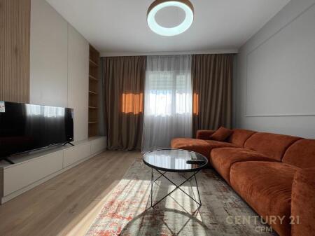 APARTAMENT 1+1 ME POST PARKIMI PER QIRA TEK PAZARI I RI