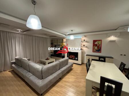 Dubleks 2+1 me qera tek Kodra e Diellit 1 prane Globit ne Tirane (ID 42215030)