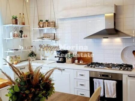 Vendita, Appartamento 3+1, in Via Siri Kodra, Prezzo 173000 Euro
