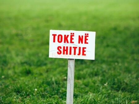 Shitet, Toke, Vorë e Vjetër, Tiranë.