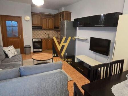JEPET APARTAMENT 1+1+BLK ME QERA TE ISH PARKU AUTOBUSAVE 500 EURO