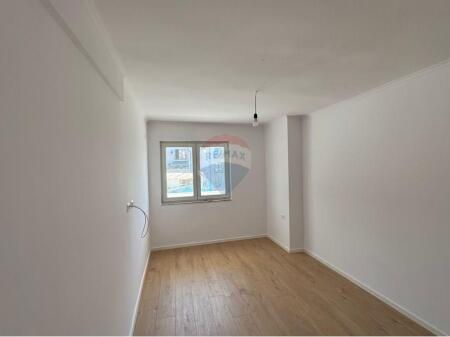 Apartament 1+1 për shitje – Don Bosko
