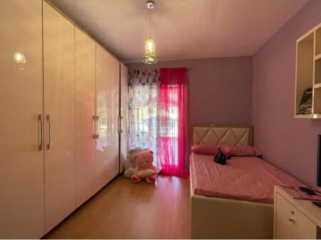 Apartament 2+1 per qira ne Shkoze !