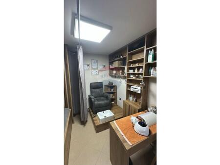 SHOP FOR RENT AT BAJRAM CURRI BOULEVARD !