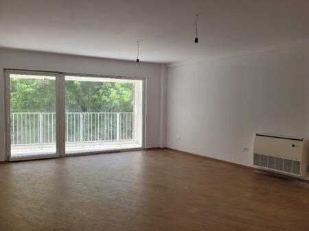 Jepet  me qera apartament  2+1+2 +parkim(  Stadiumi  Air Albania  
