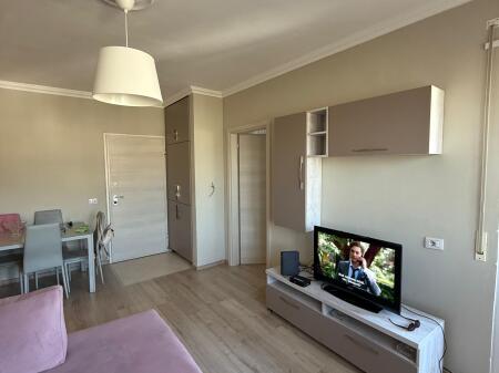 APARTMENT FOR RENT 1+1 BEHIND HOTEL RADISON DRY LAKE