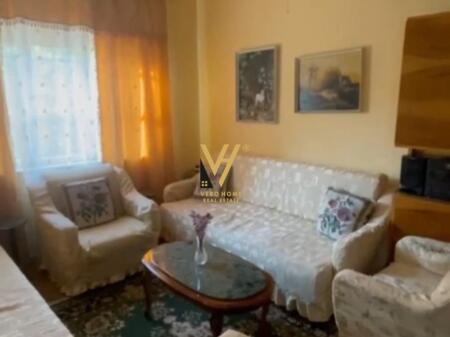 JEPET APARTAMENT 2+1 ME QERA TE FERIT XHAJKO 45.000 LEKE