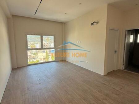 Shitet, Apartament 1+1,Ali Dem, Tiranë.