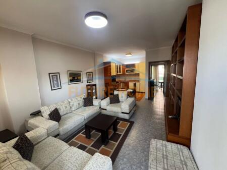 Qira, Apartament 2+1, Komuna e Parisit