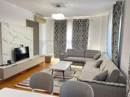 Jepet me qera apartament 2+1+2 ne Fresk.