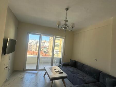 APARTAMENT I PA BANUAR ME PARE ME QIRA 1+1 TE PAZARI RI