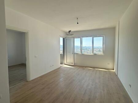 APARTAMENT ME QERA 1+1 UNIVERS CITY 350 EURO