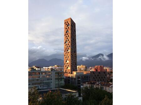 Shitet, Apartament 2+1+2, Tirana Tower, Rruga Xhamfize Keko,Tirane