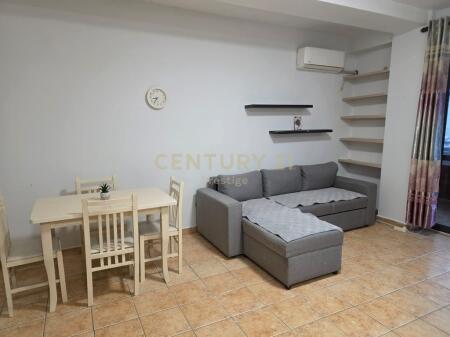 JEPET ME QERA APARTAMENT 1+1 NE MYSLYM SHYR