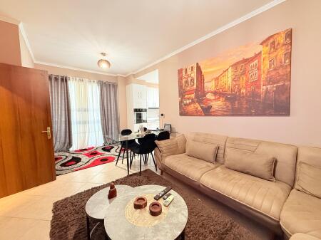 Shitet Apartament 2+1 – Kompleksi “Hapsira X”