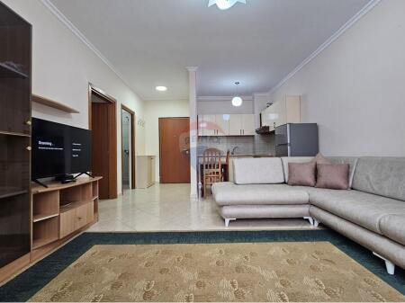Apartament 1+1 me qira tek Rruga Siri Kodra !