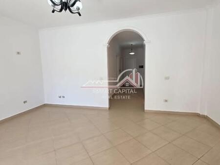 Apartment 2+1+1 for sale on Cipajve Street, Vlore!