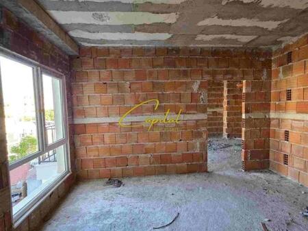 IN VENDITA APPARTAMENTO 1+1 VIA DIBRA 103.000 EURO