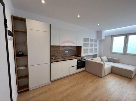 Apartament 1+1 me Qira ne Rrugen Myslym Shyri!