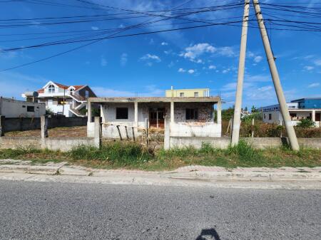🏡 Private House for Sale near the 4 Minaret Mosque, Durres