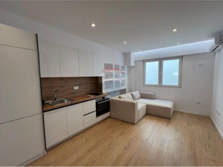 Appartamento 1+1 in Affitto in Via Myslym Shyri!
