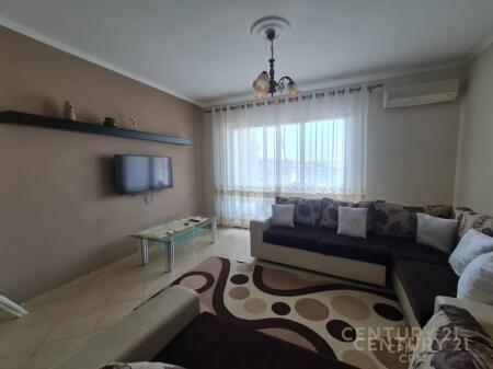 JEPET ME QIRA APARTAMENT 2+1 NE FRESK!!