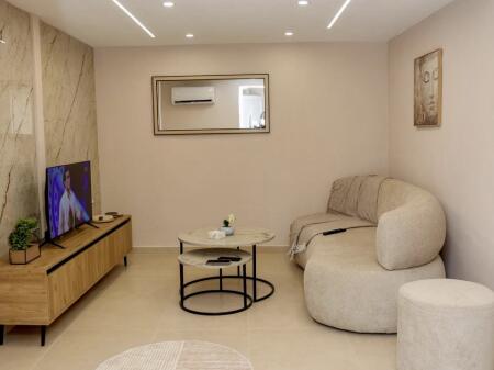 📣 QERA SUPER Apartament 1+1 Me Parking 📍 Prane Hotel "Stela" 🛣️ Rruga e "Dibres" ✨