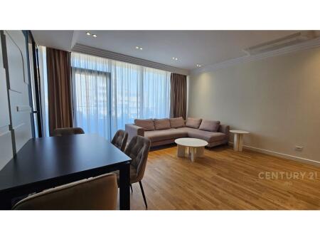 VENDIAMO APPARTAMENTO 2+1+2 +POSTO AUTO ARREDATO PRESSO "LAKE VIEW"!