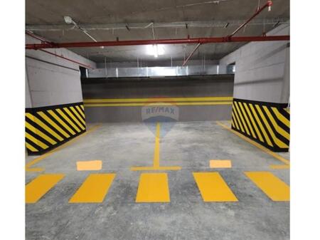 Parking Spot for Sale in the Center